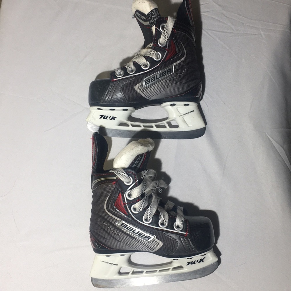 Bauer Vapor Ice skates